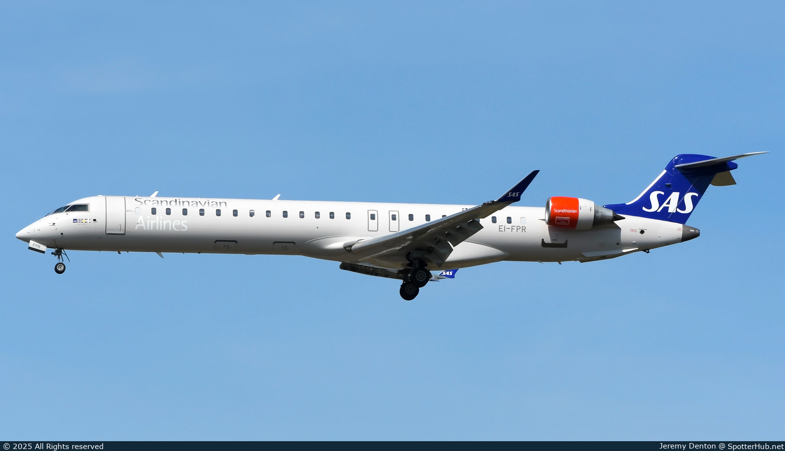 Photo of EI-FPR - Bombardier CRJ-900LR operated by SAS Scandinavian Airlines (opb CityJet)