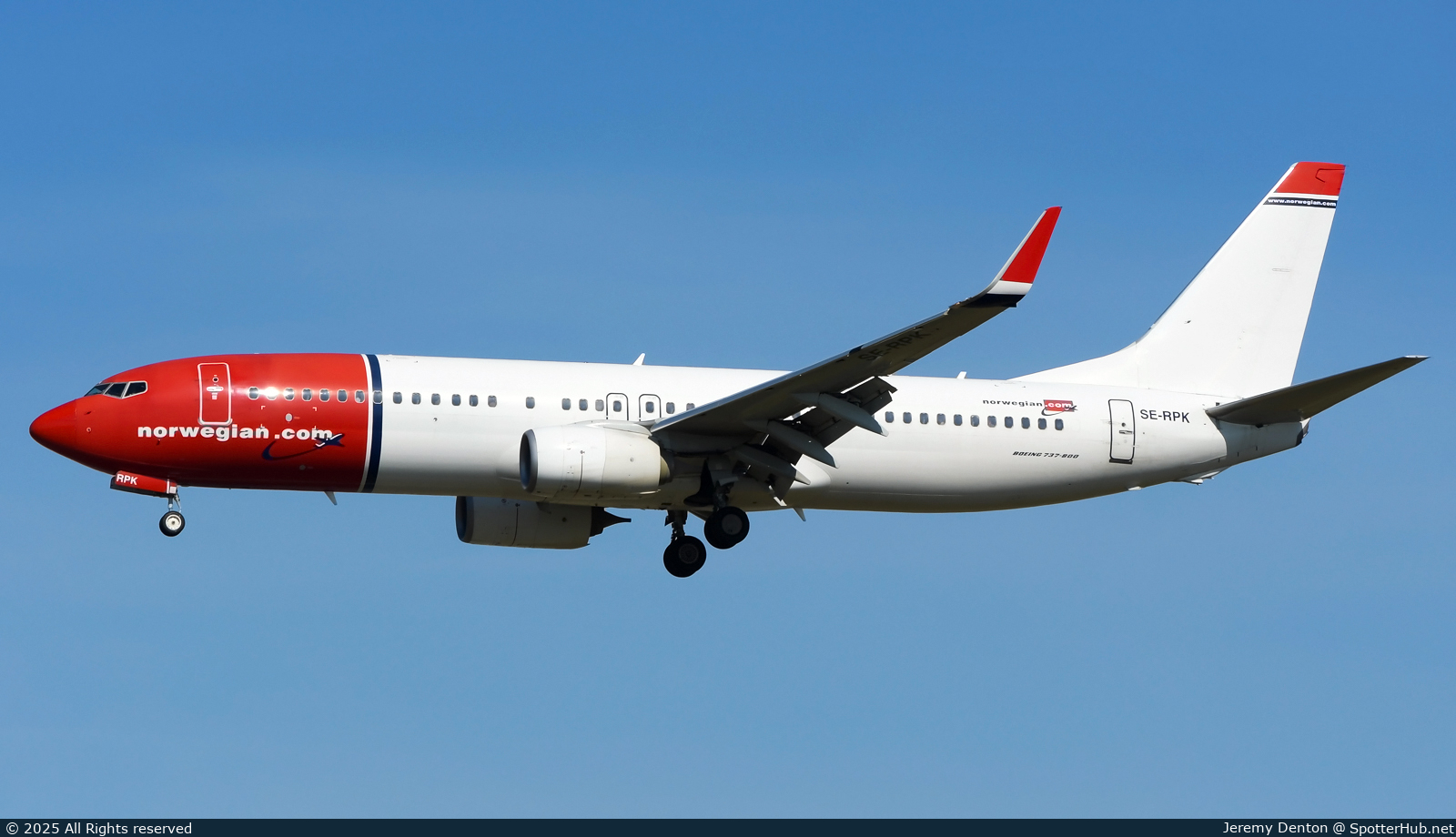 Photo of SE-RPK - Boeing 737-8JP operated by Norwegian Air Sweden