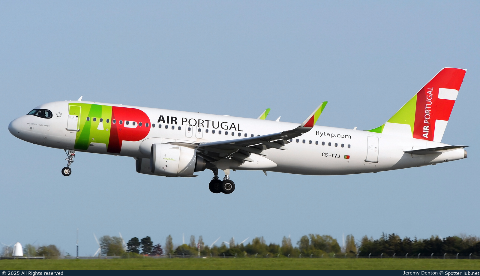 Photo of CS-TVJ - Airbus A320-251N operated by TAP Air Portugal