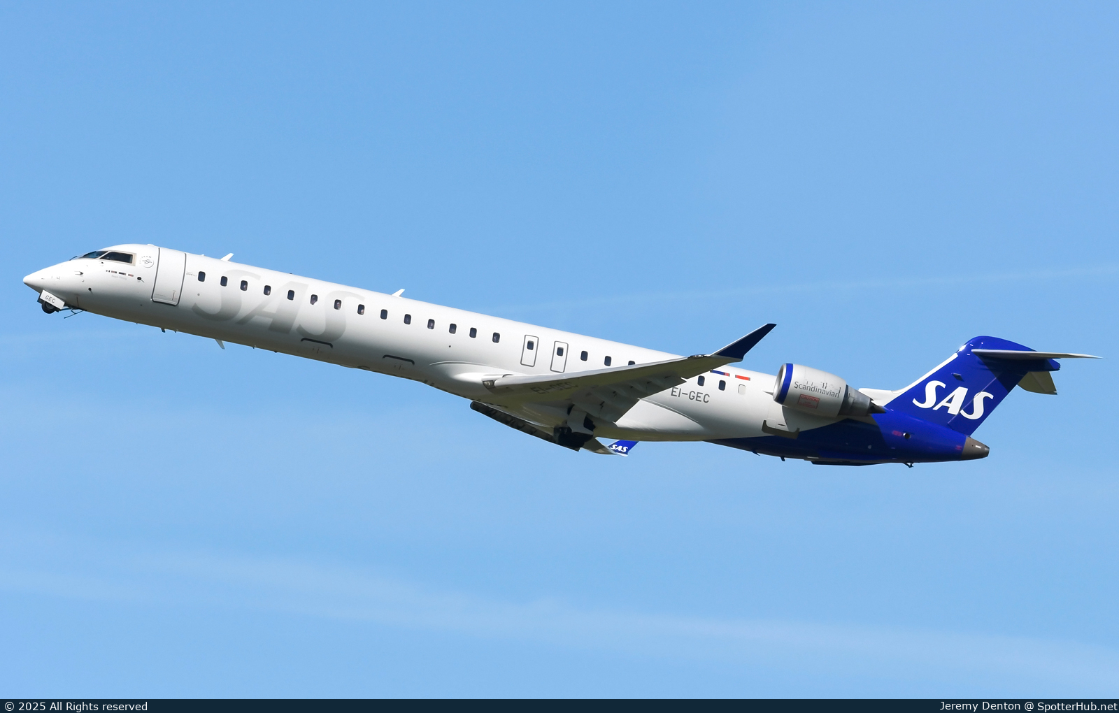 Photo of EI-GEC - Bombardier CRJ-900LR operated by SAS Scandinavian Airlines (opb CityJet)