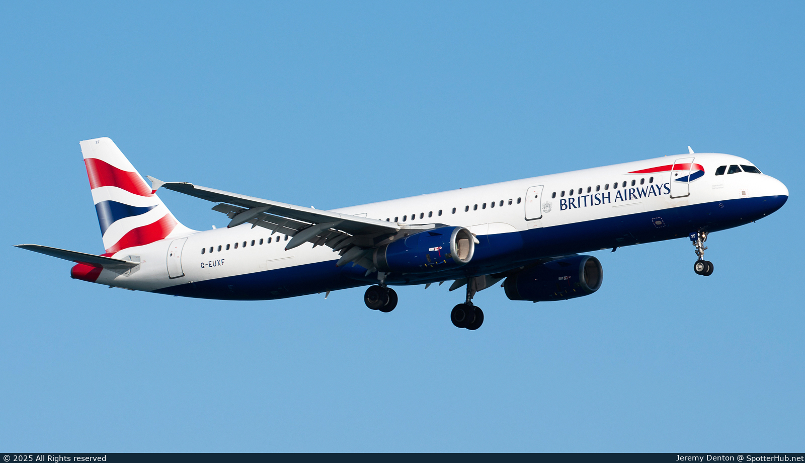Photo of G-EUXF - Airbus A321-231 operated by British Airways