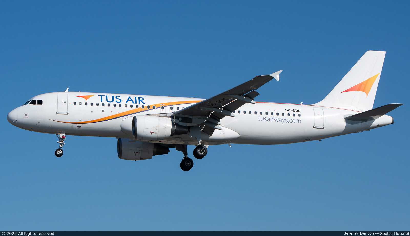 Photo of 5B-DDN - Airbus A320-214 operated by TUS Airways