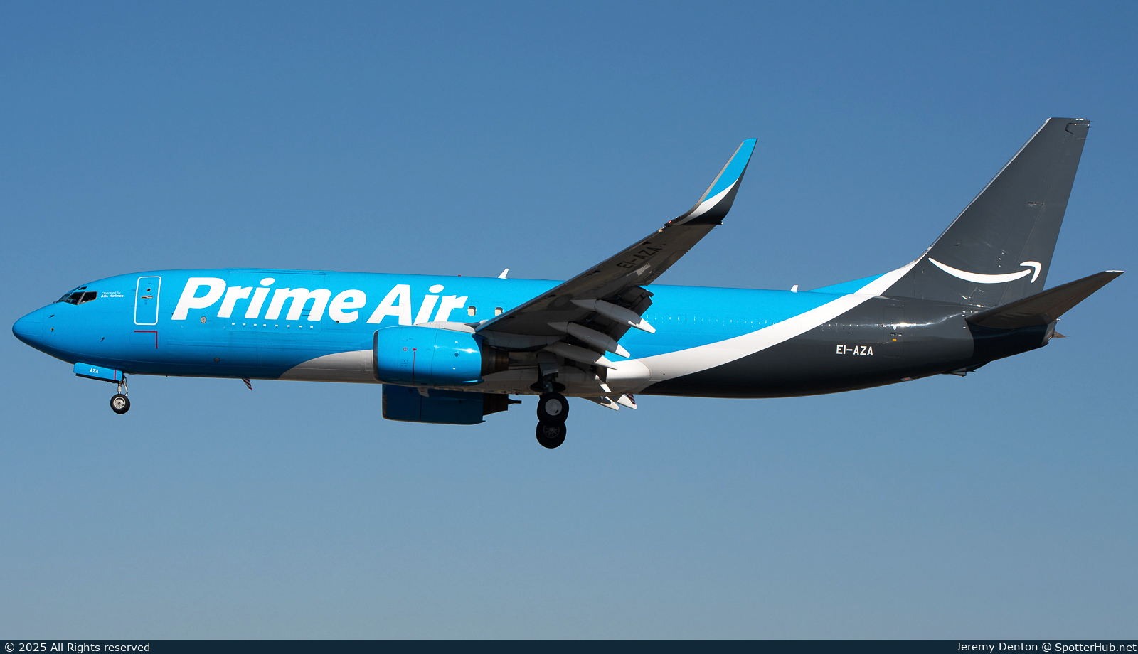 Photo of EI-AZA - Boeing 737-86N(SF) operated by Amazon Prime Air (opb ASL Airlines Ireland)