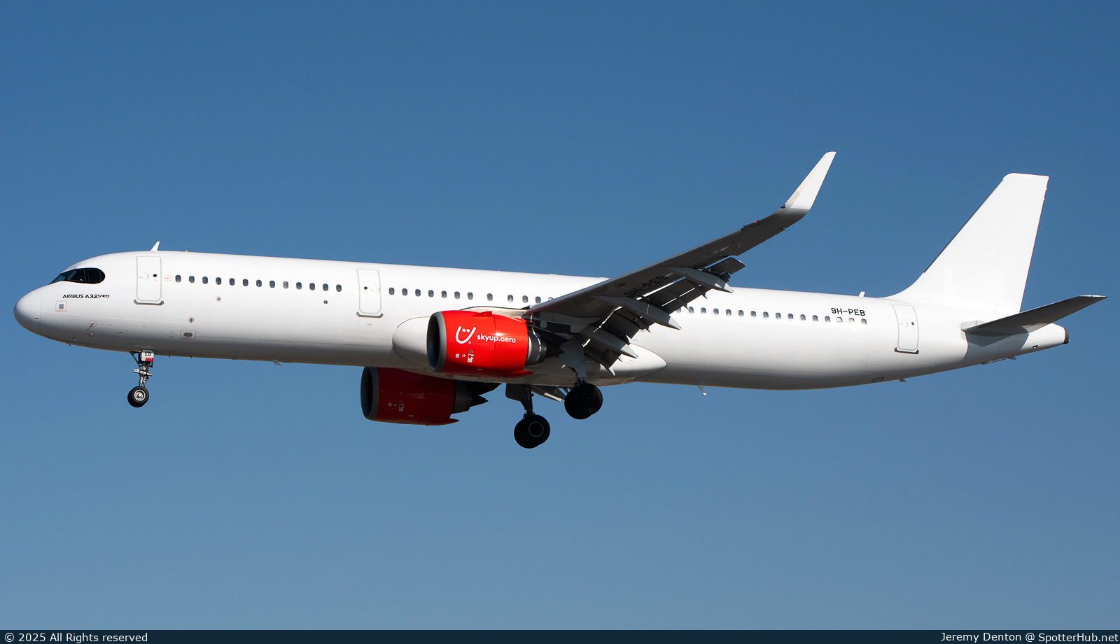 Photo of 9H-PEB - Airbus A321-251N operated by SkyUp Europe