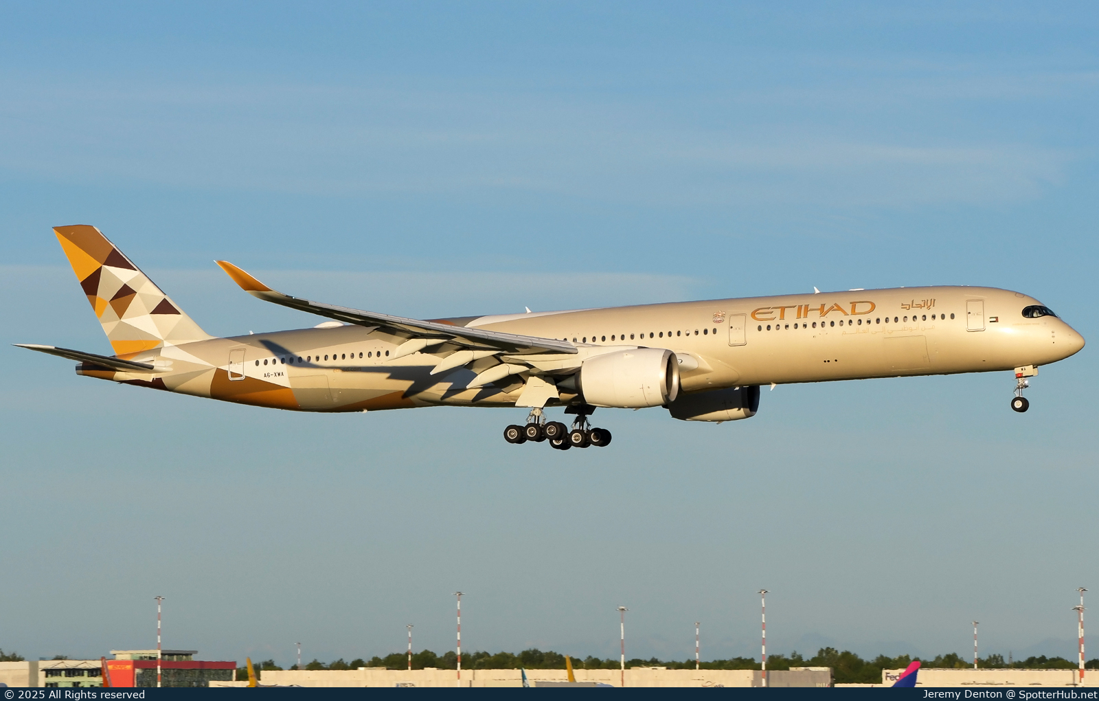Photo of A6-XWA - Airbus A350-1041 operated by Etihad Airways