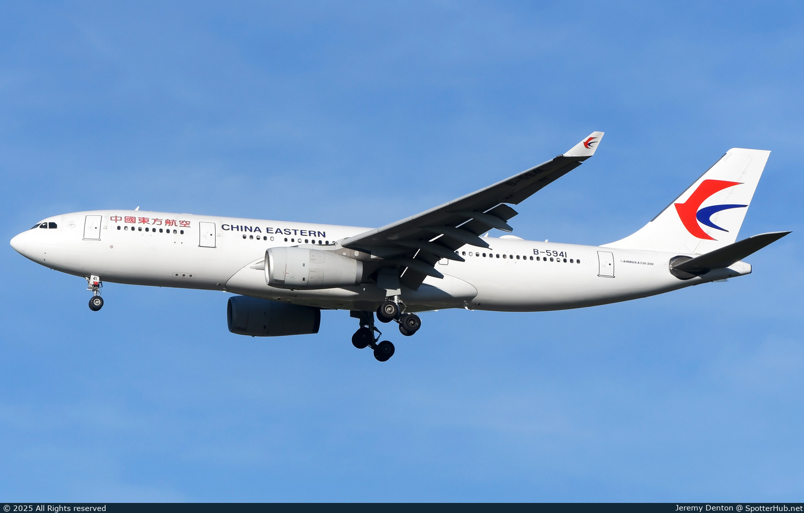 Photo of B-5941 - Airbus A330-243 operated by China Eastern Airlines