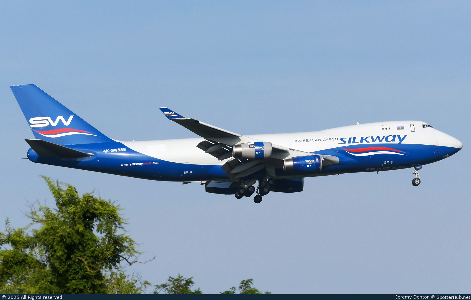 Photo of 4K-SW888 - Boeing 747-4R7F operated by Silk Way West Airlines