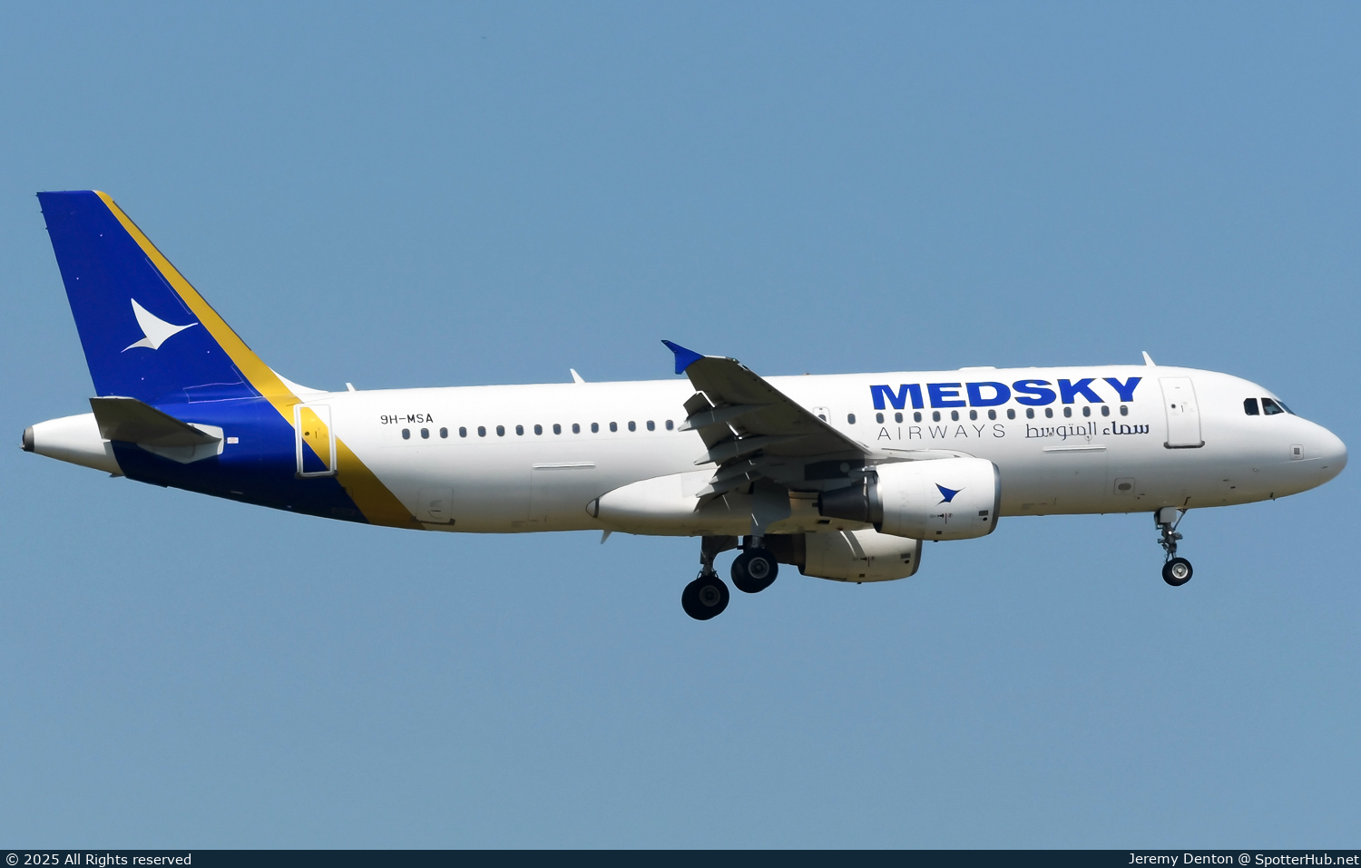 Photo of 9H-MSA - Airbus A320-214 operated by Medsky Airways (opb Malta MedAir)