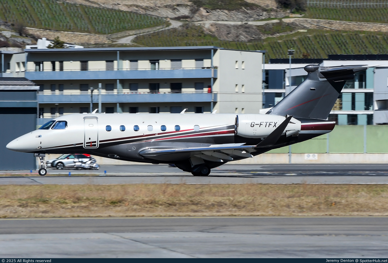 Photo of G-FTFX - Embraer Praetor 600 operated by Flexjet