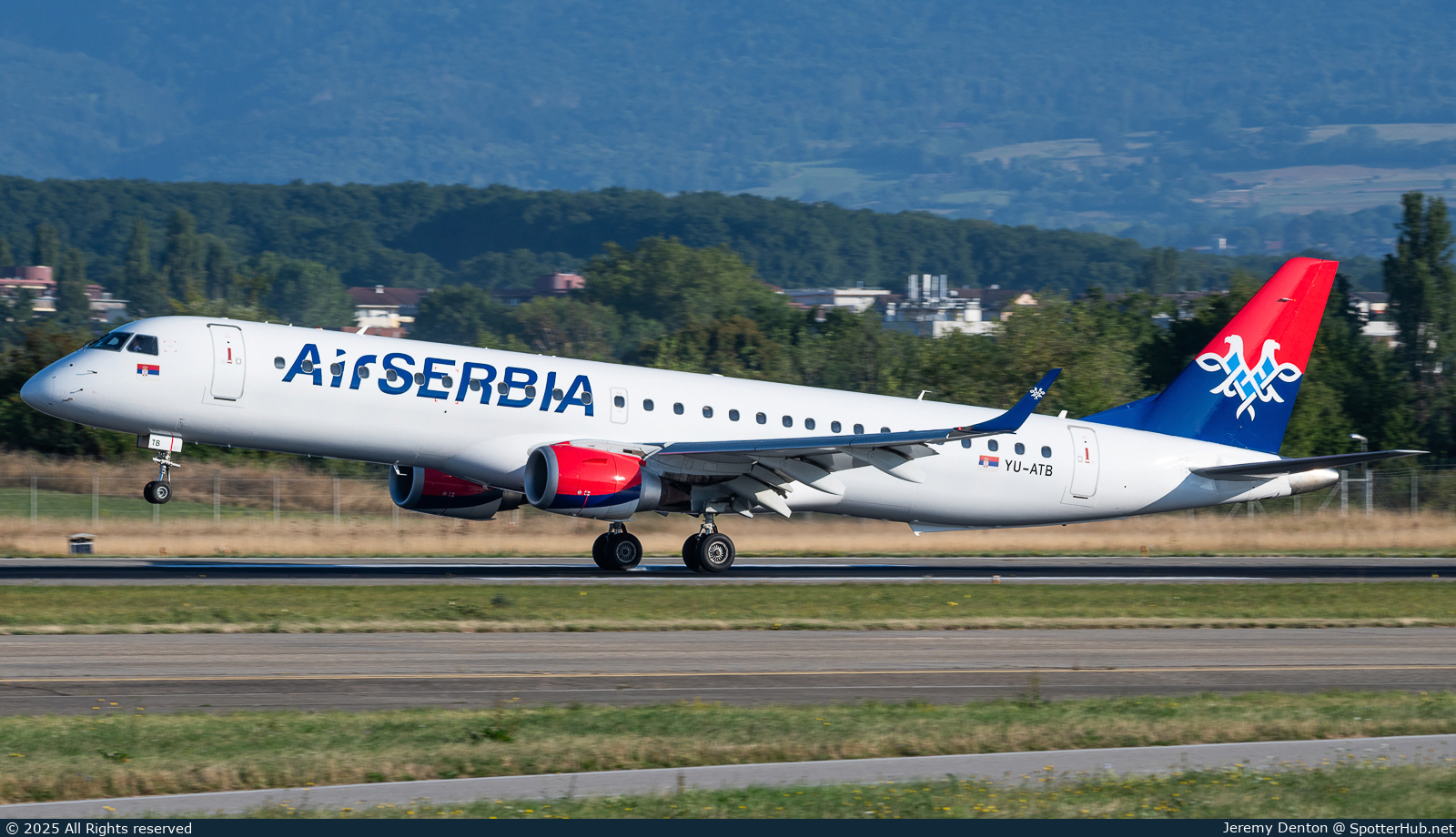 Photo of YU-ATB - Embraer ERJ-195LR operated by Air Serbia