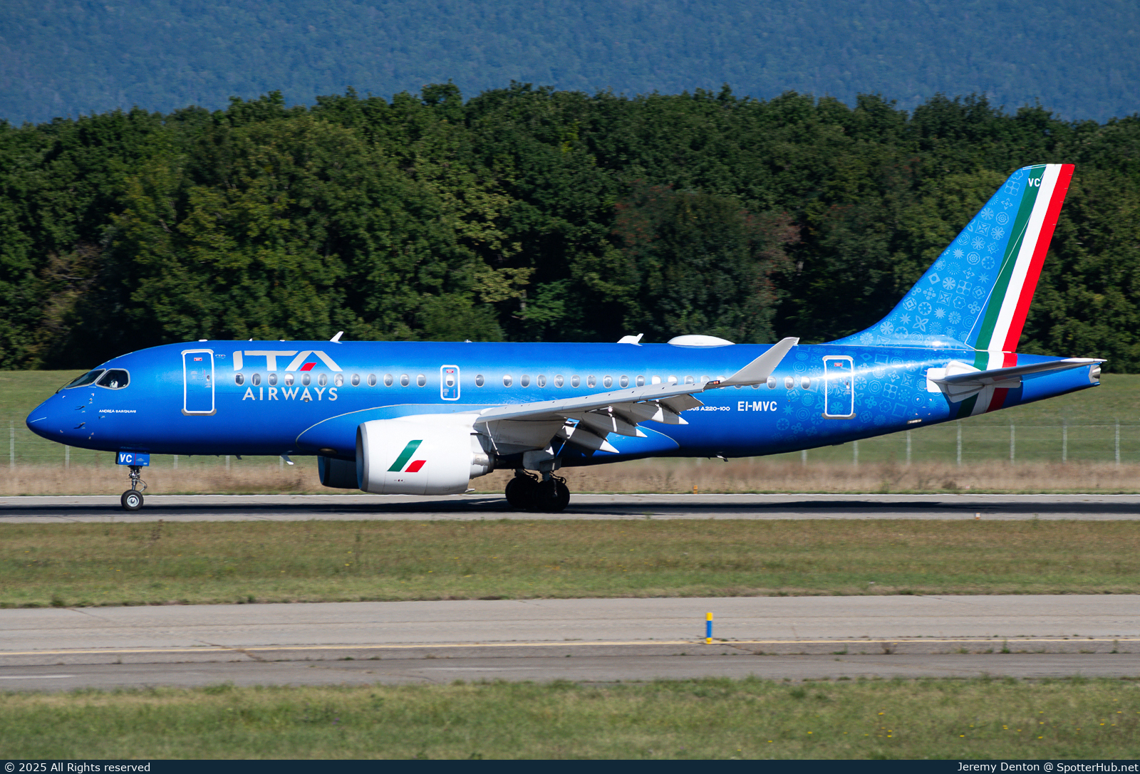 Photo of EI-MVC - Airbus A220-100 operated by ITA Airways