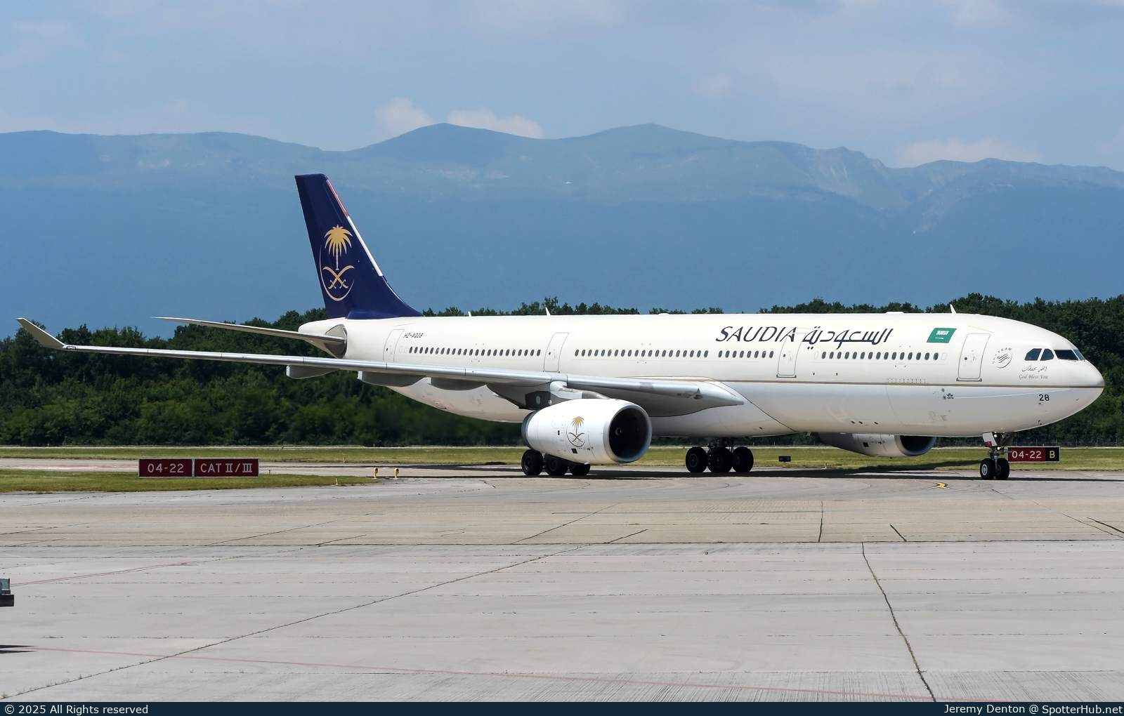 Photo of HZ-AQ28 - Airbus A330-343 operated by Saudia