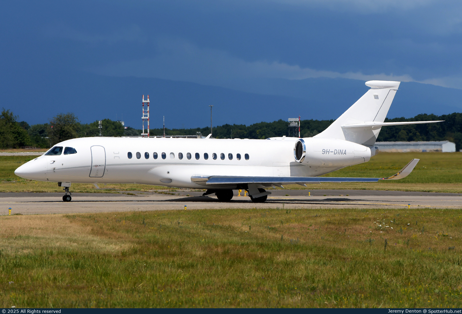 Photo of 9H-DINA - Dassault Falcon 6X operated by Albinati Aviation