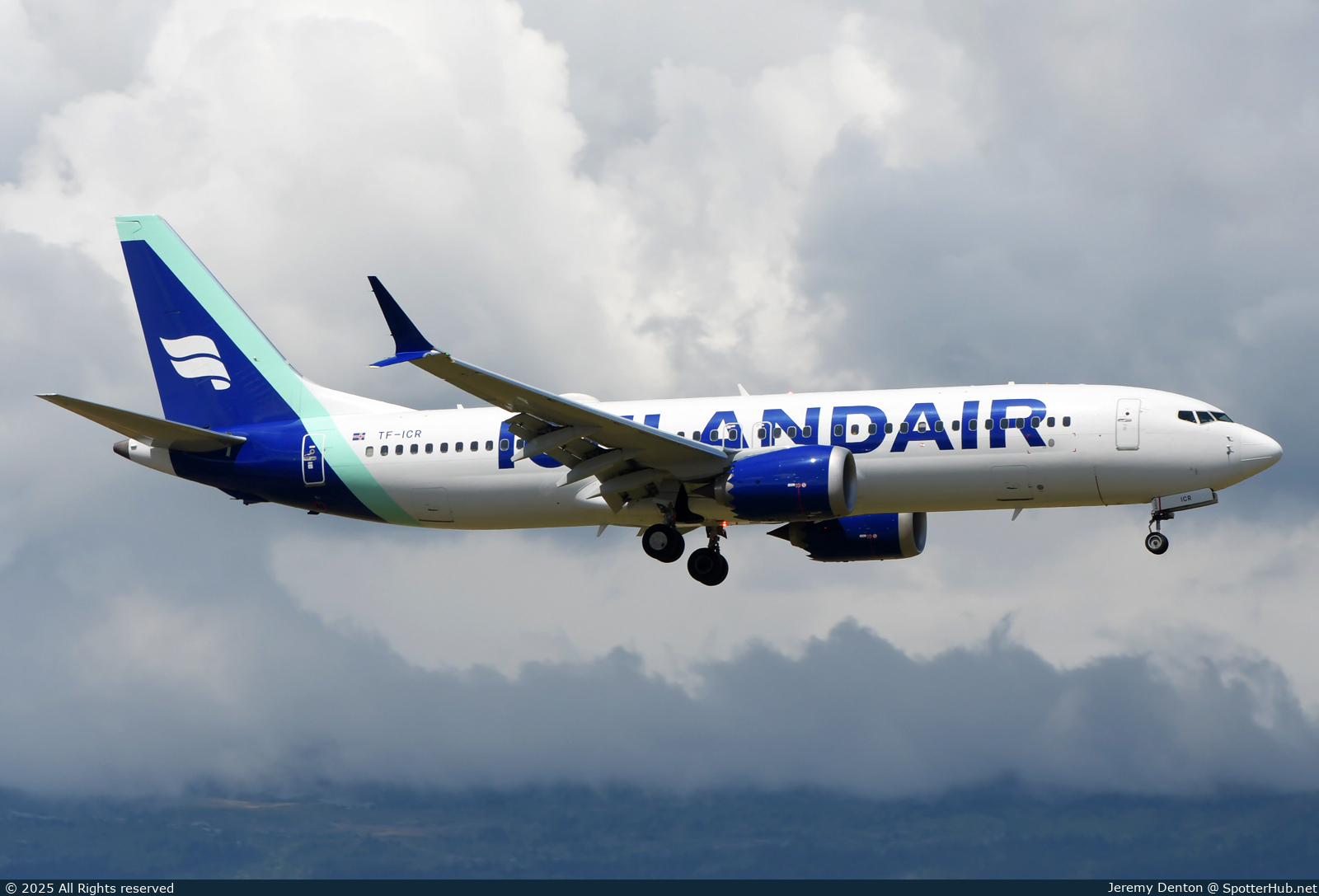 Photo of TF-ICR - Boeing 737 MAX 8 operated by Icelandair
