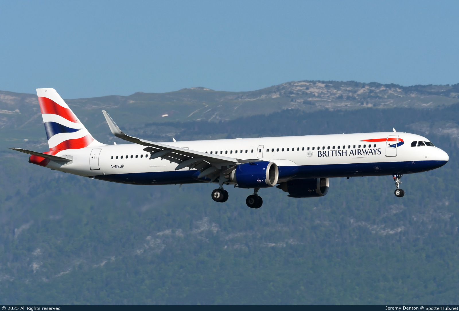 Photo of G-NEOP - Airbus A321-251NX operated by British Airways