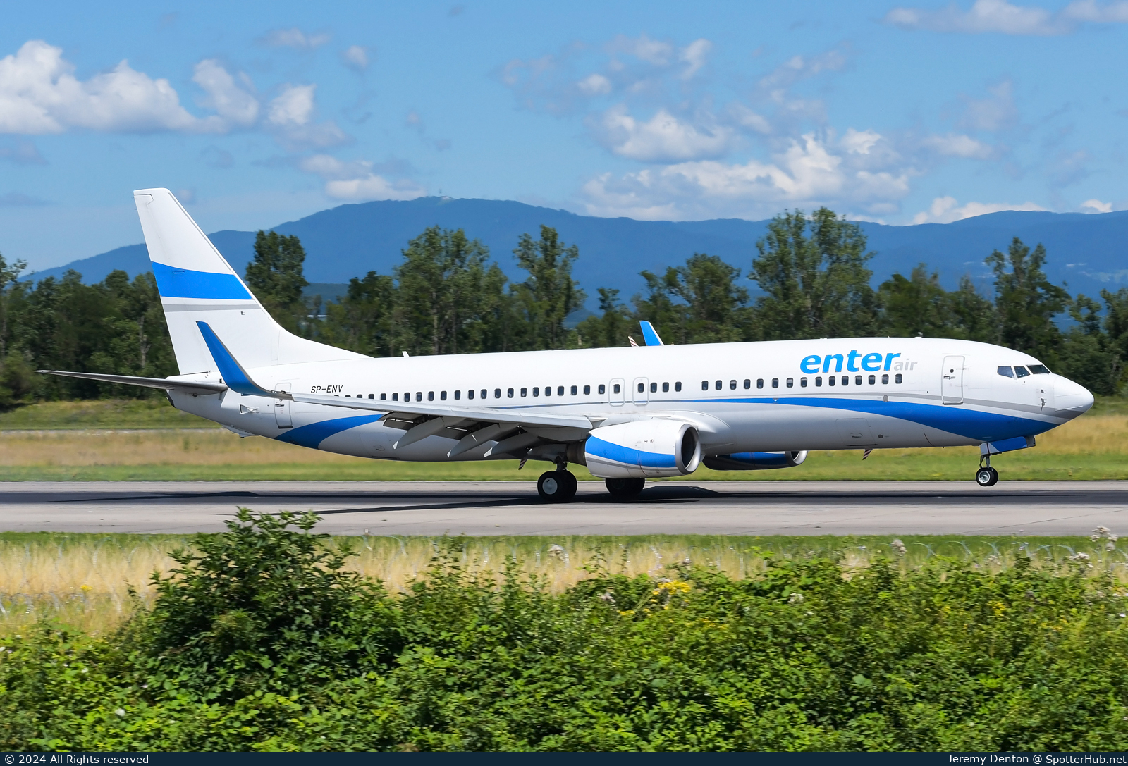 Photo of SP-ENV - Boeing 737-8BK operated by Enter Air