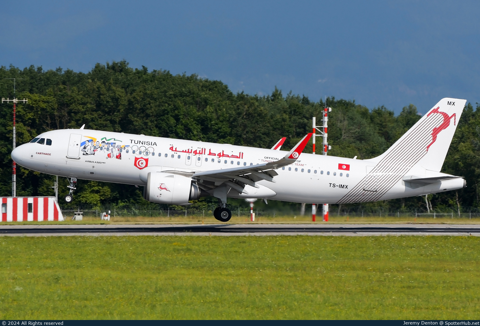 Photo of TS-IMX - Airbus A320-251N operated by Tunisair
