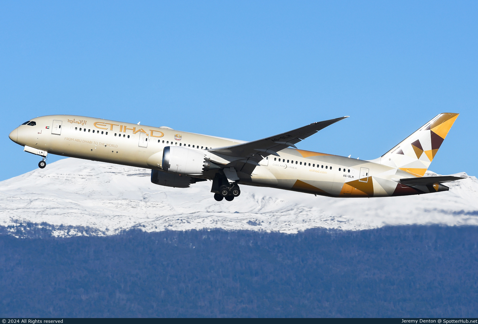 Photo of A6-BLM - Boeing 787-9 Dreamliner operated by Etihad Airways