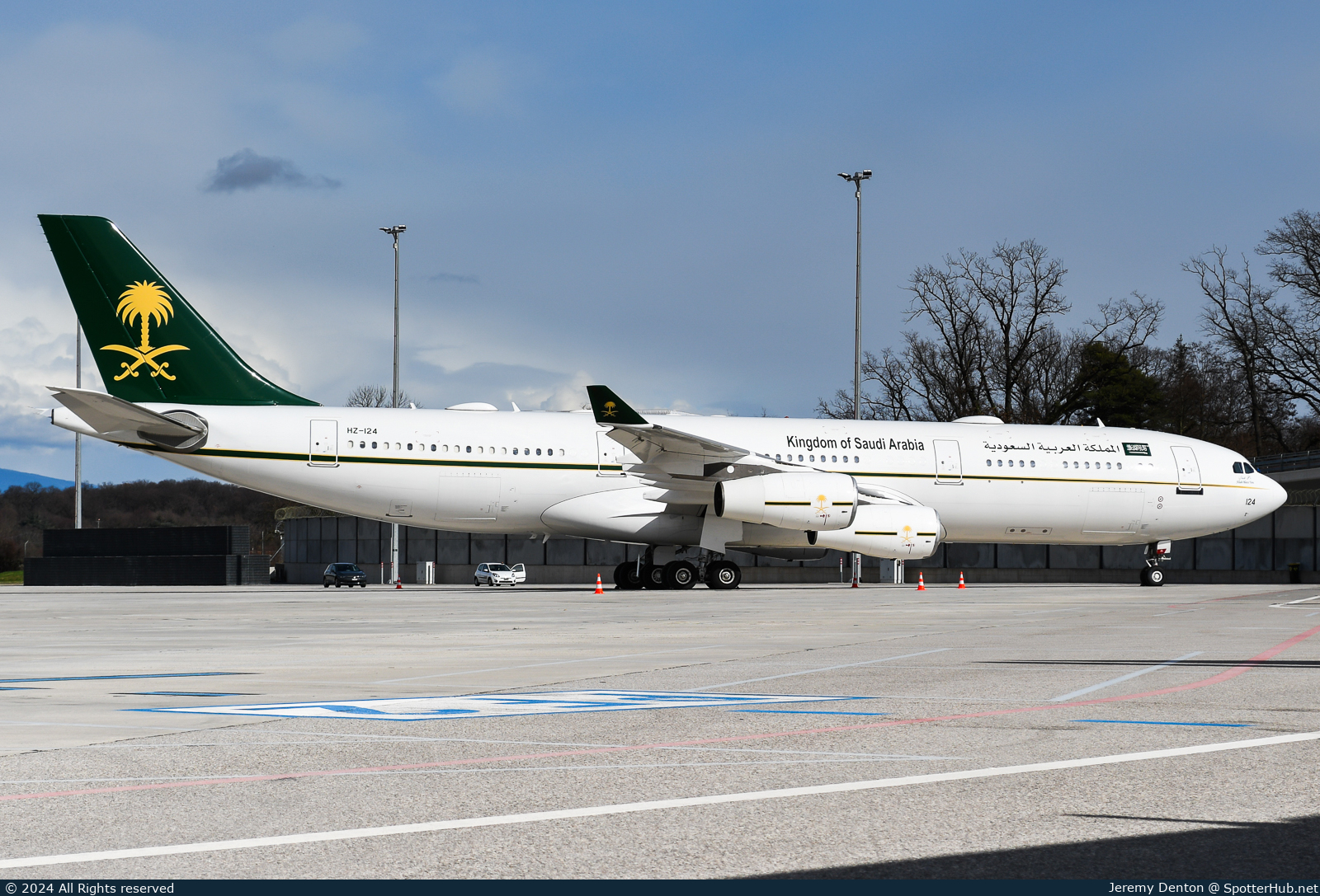Photo of HZ-124 - Airbus A340-213 operated by Saudi Royal Flight