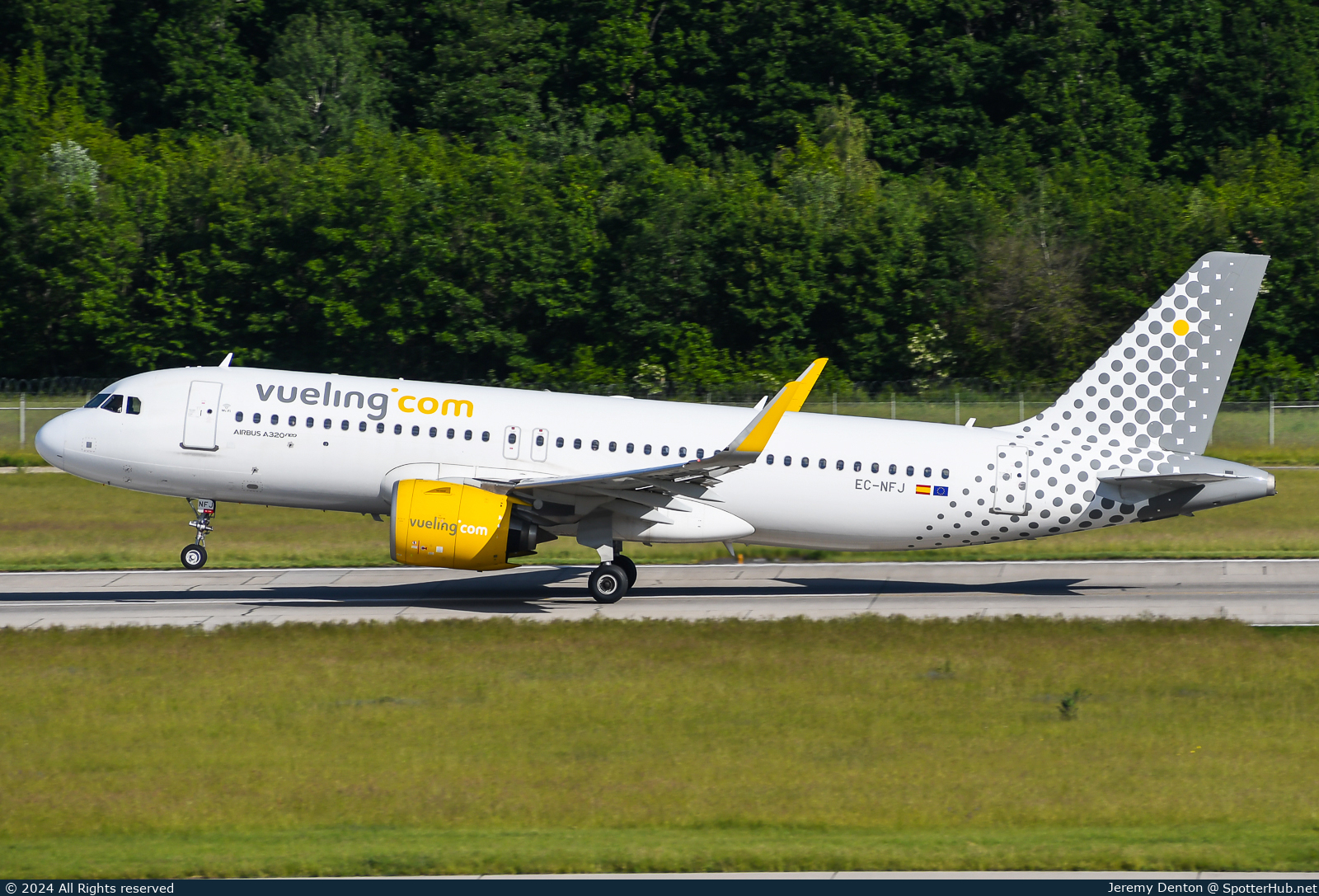 Photo of EC-NFJ - Airbus A320-271N operated by Vueling