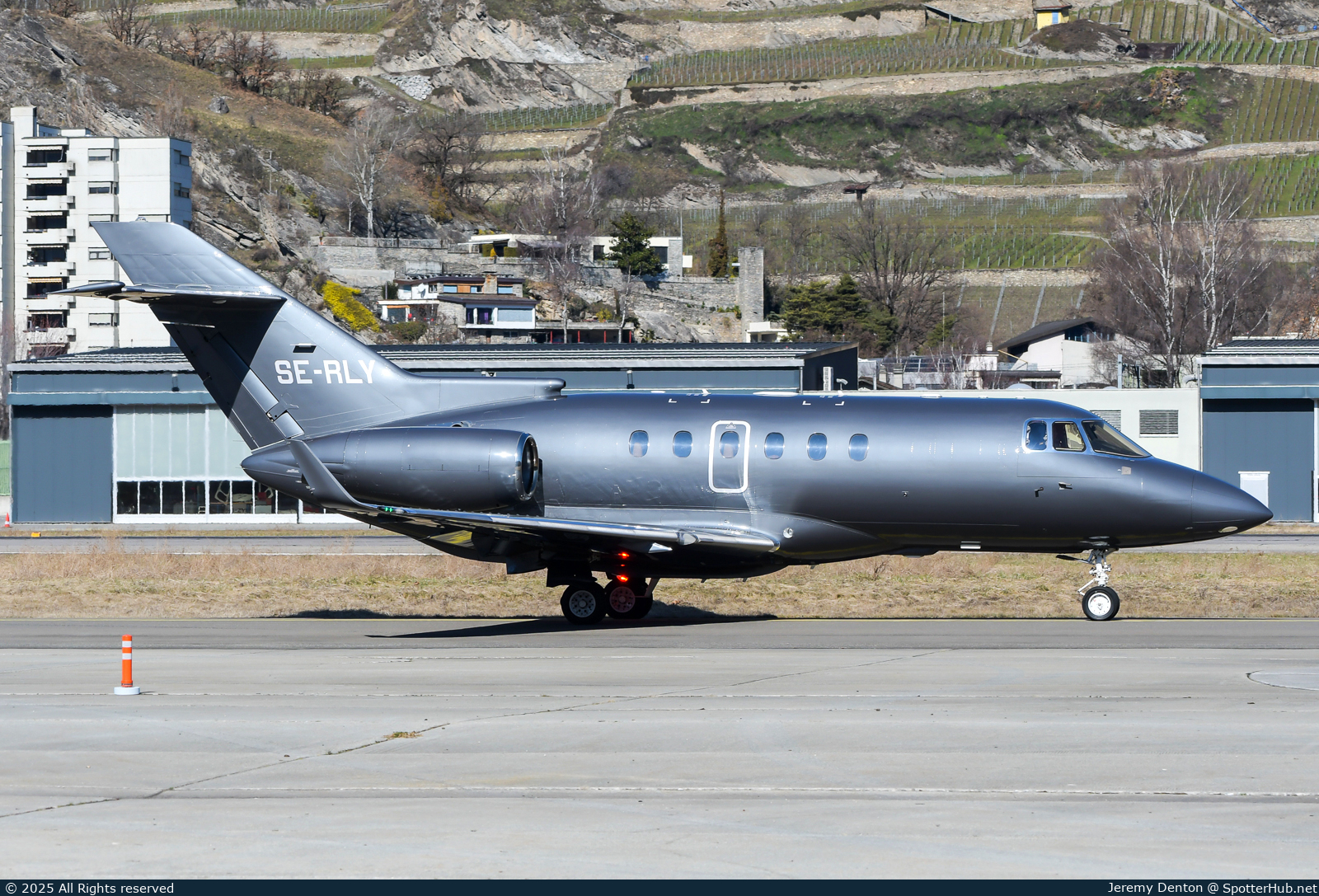 Photo of SE-RLY - Hawker Beechcraft 900XP operated by Grafair Flight Management