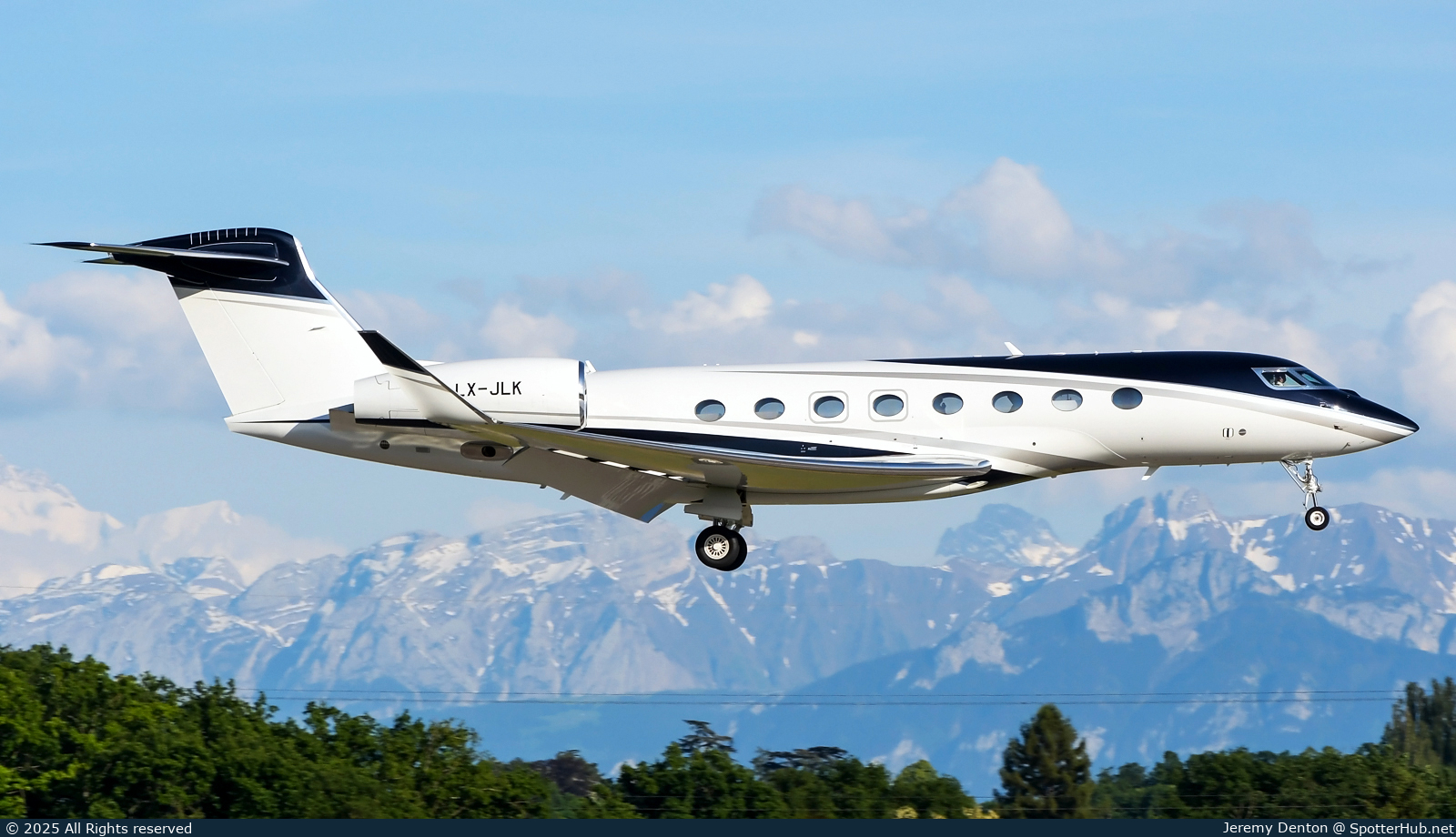 Photo of LX-JLK - Gulfstream G650ER operated by Global Jet Luxembourg