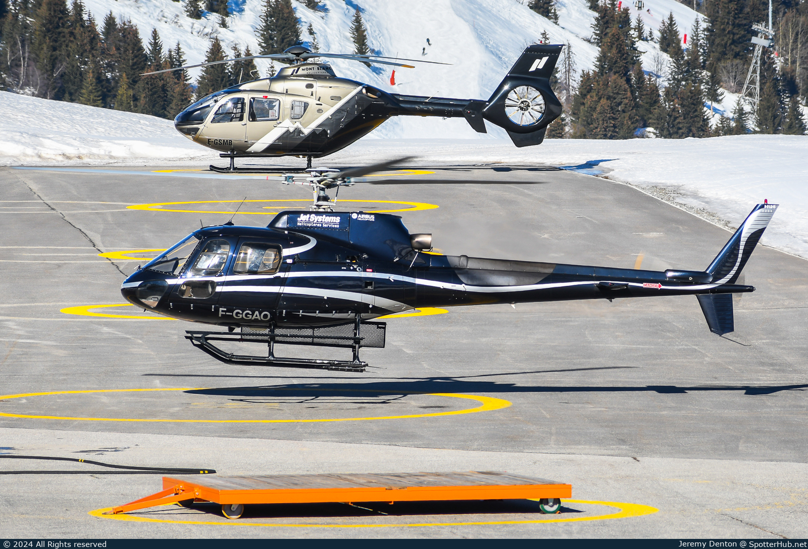 Photo of F-GGAO - Aérospatiale AS350BA Écureuil operated by Jet Systems Hélicoptères Service