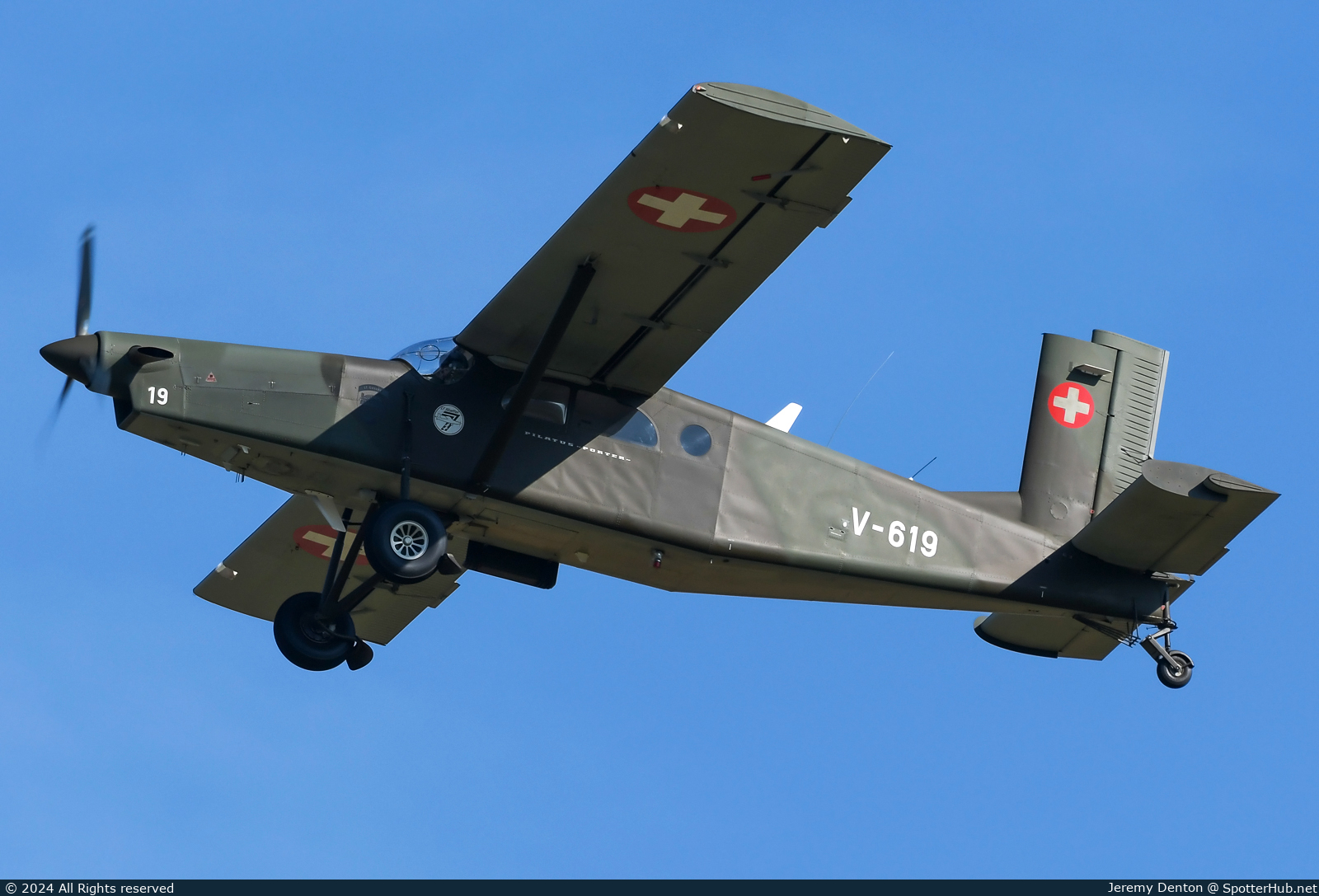Photo of V-619 - Pilatus PC-6/B2-H2M-1 Turbo Porter operated by Swiss Air Force