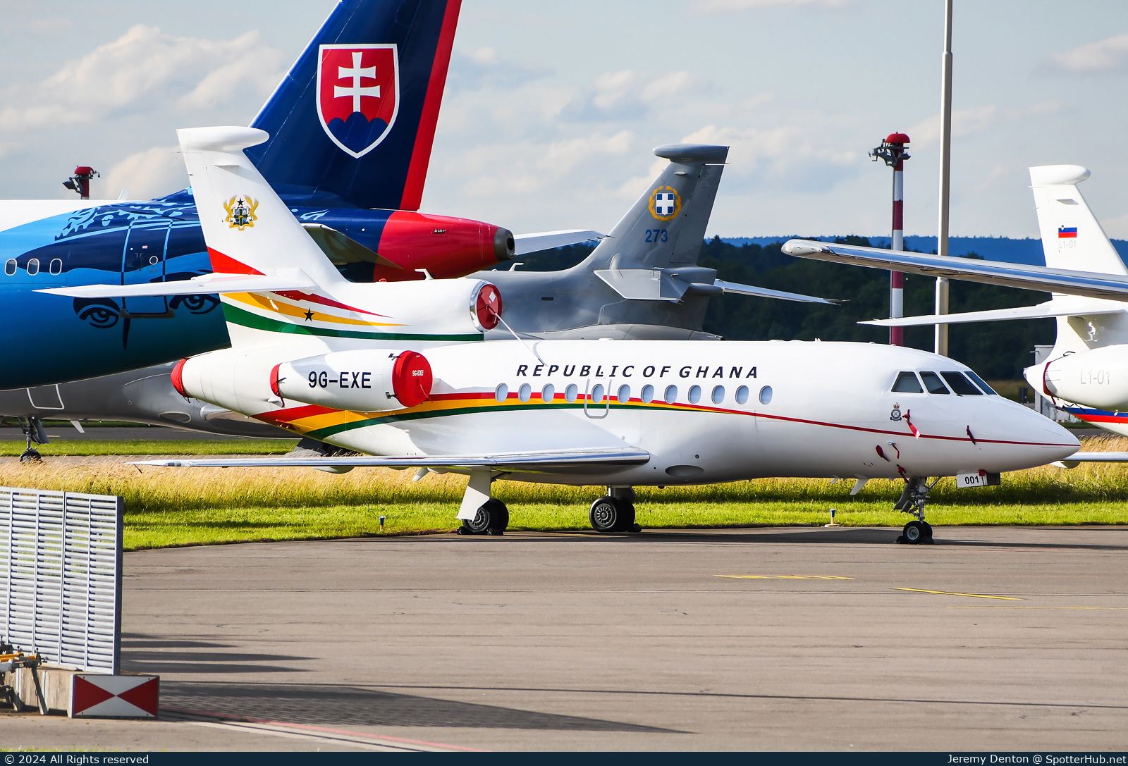 Photo of 9G-EXE - Dassault Falcon 900LX operated by Government of Ghana