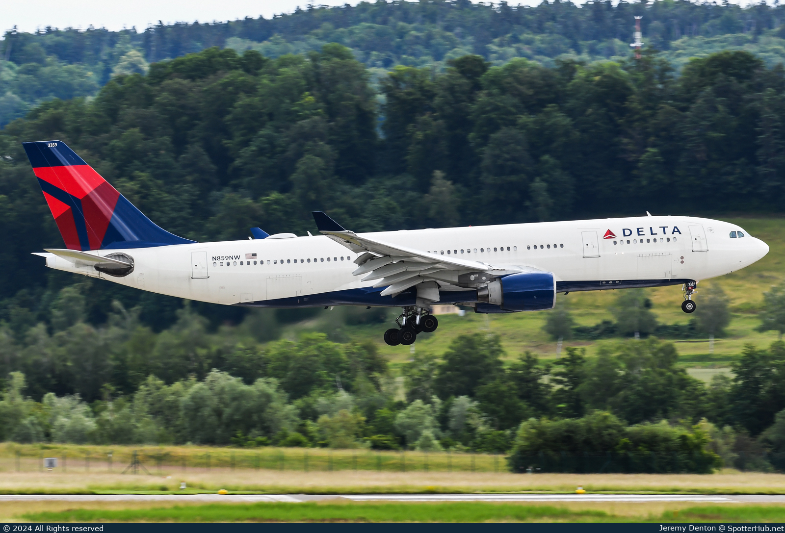 Photo of N859NW - Airbus A330-223 operated by Delta Air Lines