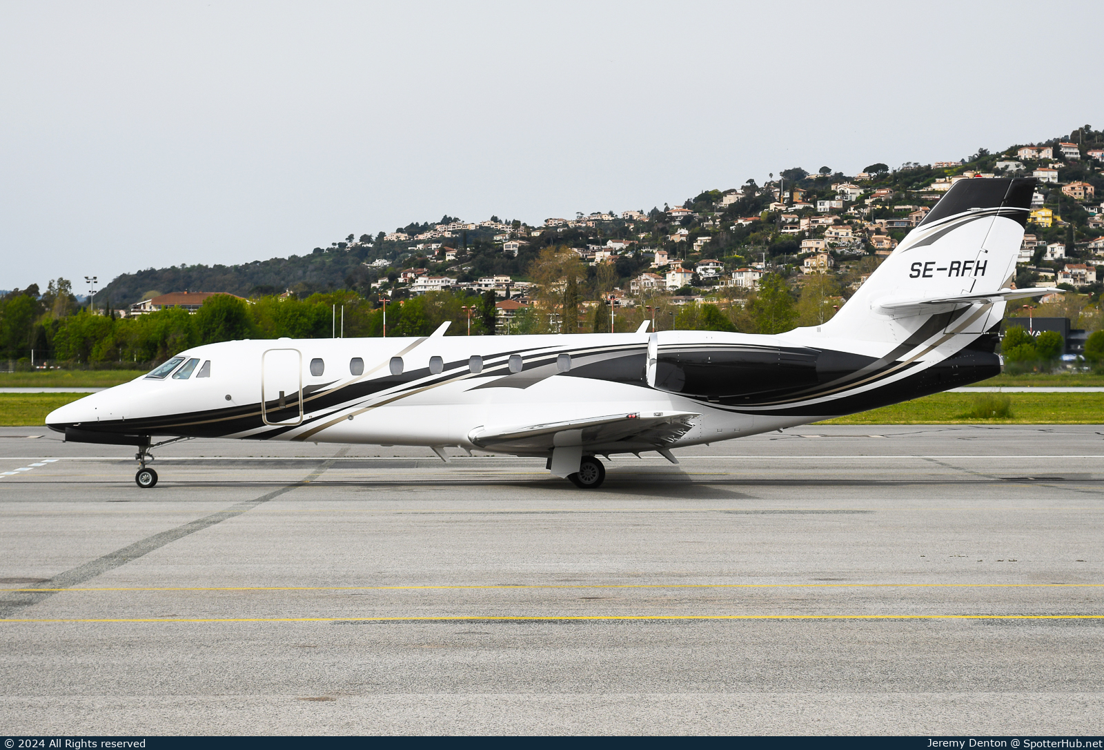 Photo of SE-RFH - Cessna 680 Citation Sovereign operated by EFS European Flight Service