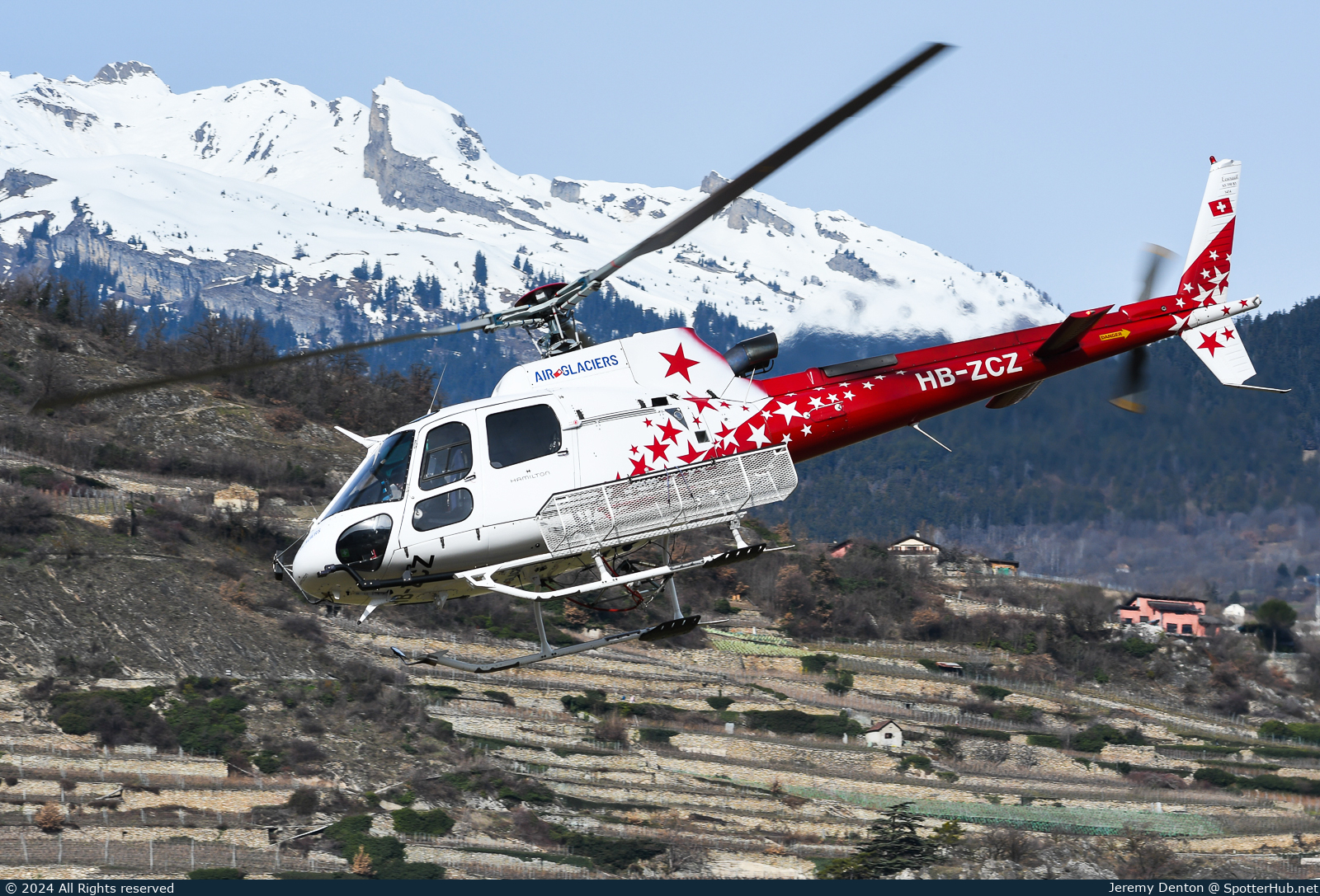 Photo of HB-ZCZ - Aérospatiale AS350B3 Écureuil operated by Air Glaciers