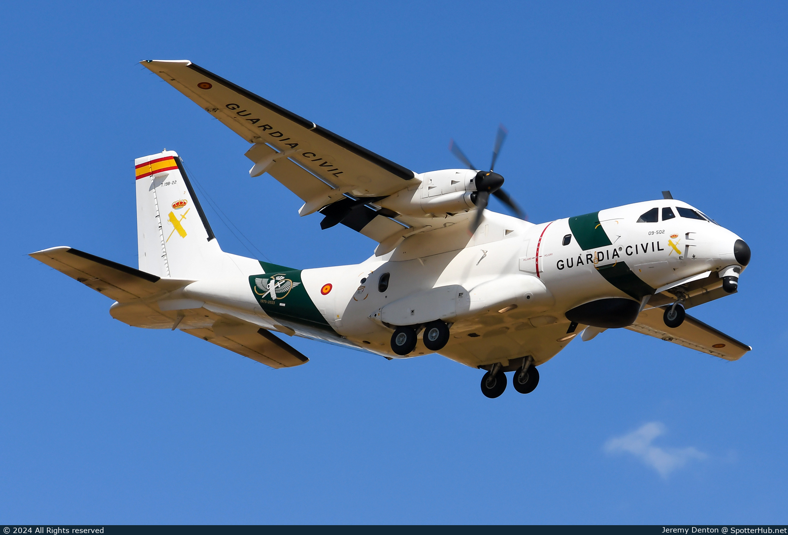 Photo of T.19B-22 - CASA CN-235MPA operated by Spanish Ministry of the Interior - Guardia Civil