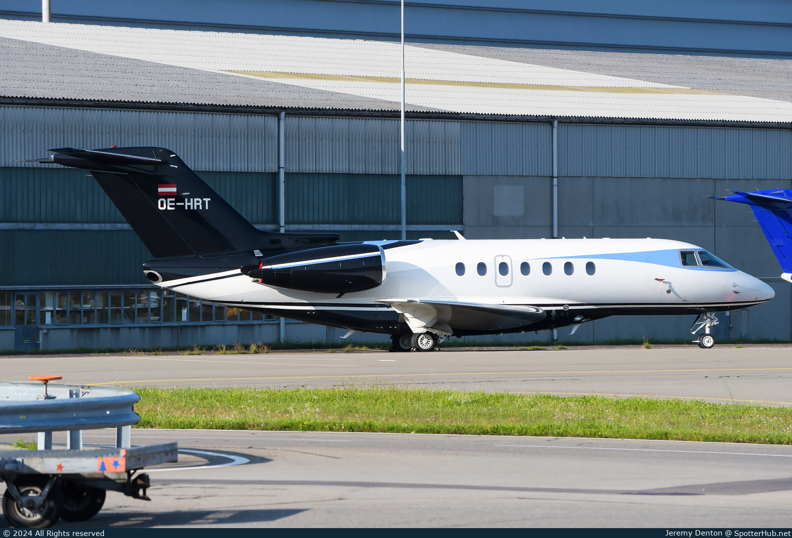Photo of OE-HRT - Hawker Beechcraft 4000 operated by Slam Lavori Aerei