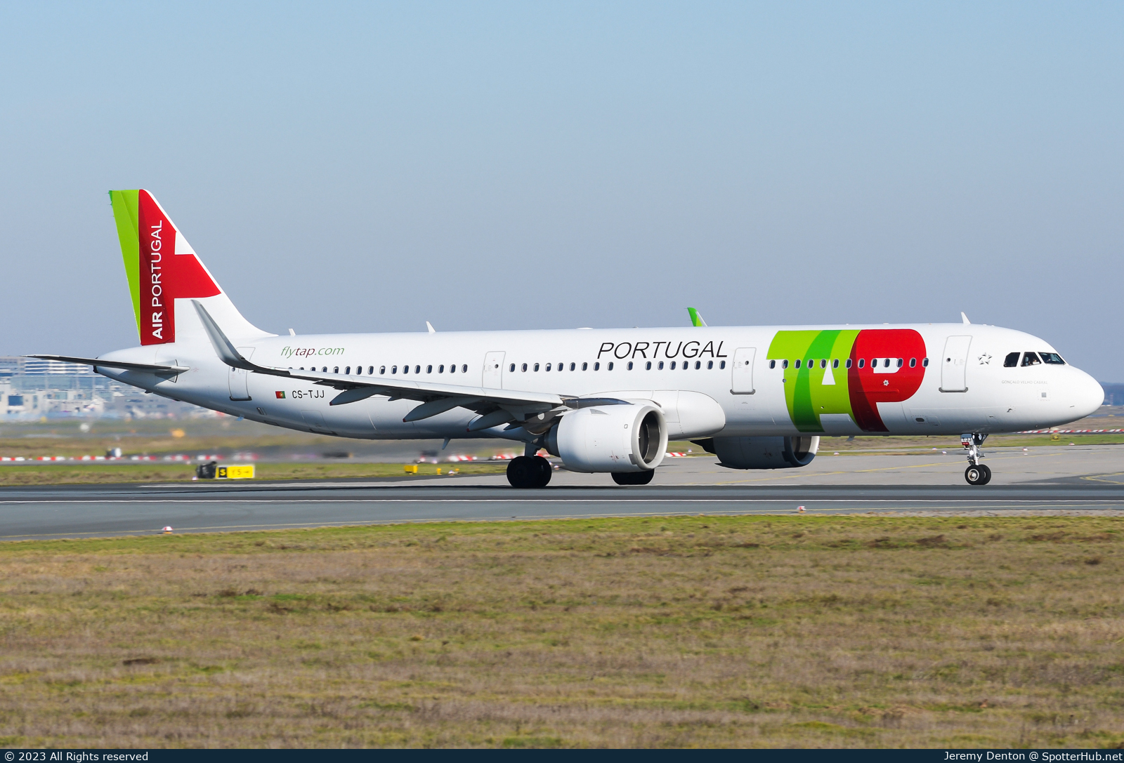 Photo of CS-TJJ - Airbus A321-251N operated by TAP Air Portugal