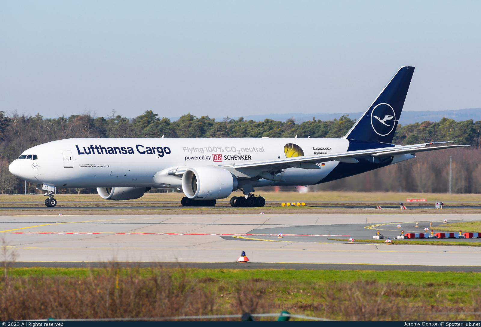 Photo of D-ALFG - Boeing 777-FBT operated by Lufthansa Cargo
