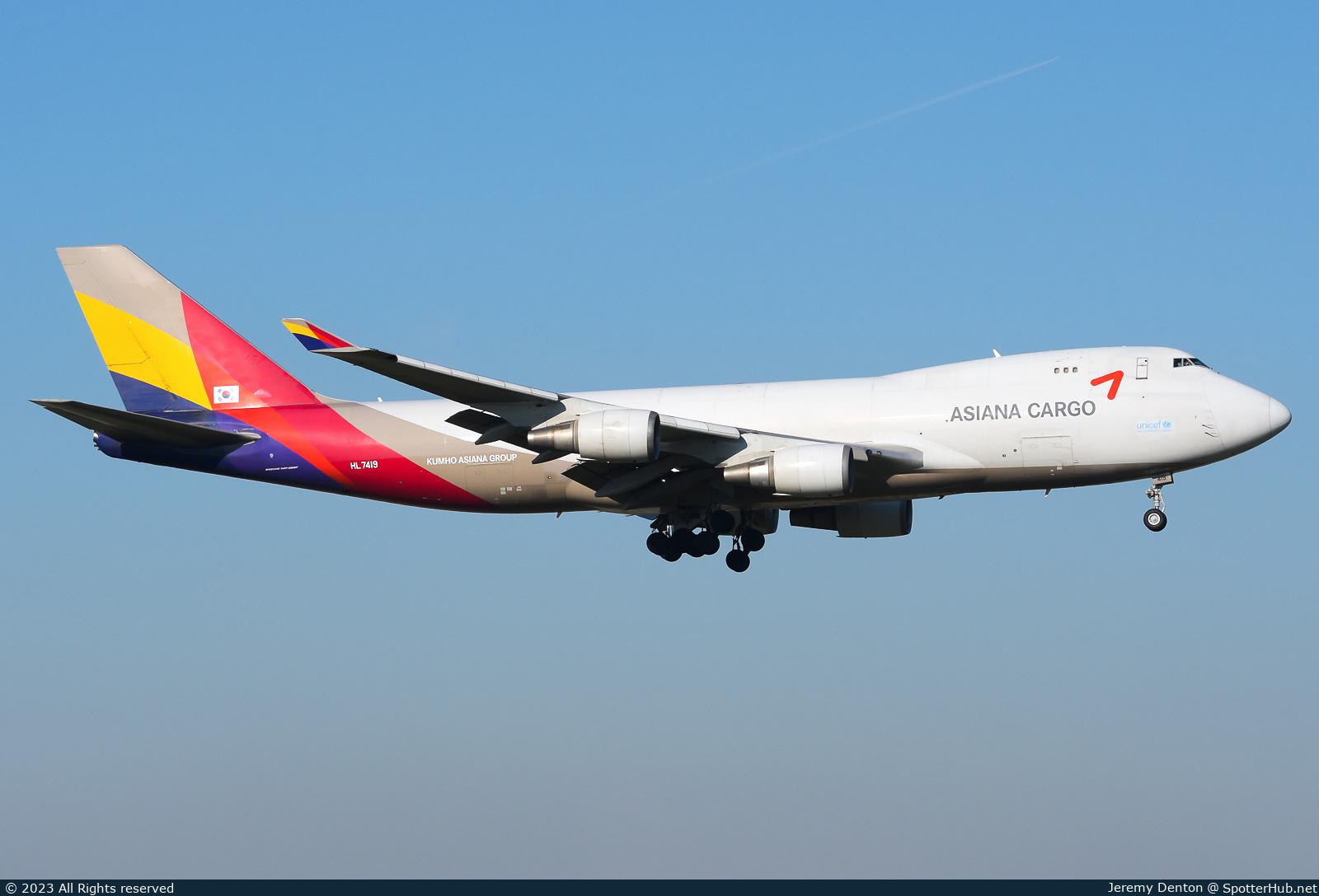 Photo of HL7419 - Boeing 747-48EF operated by Asiana Cargo