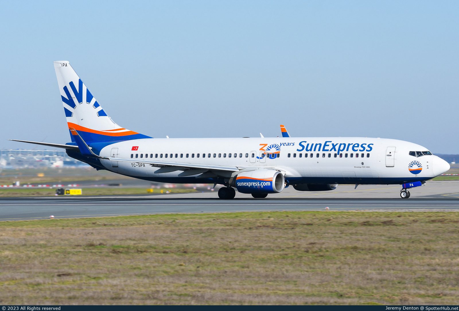 Photo of TC-SPA - Boeing 737-8HX operated by SunExpress
