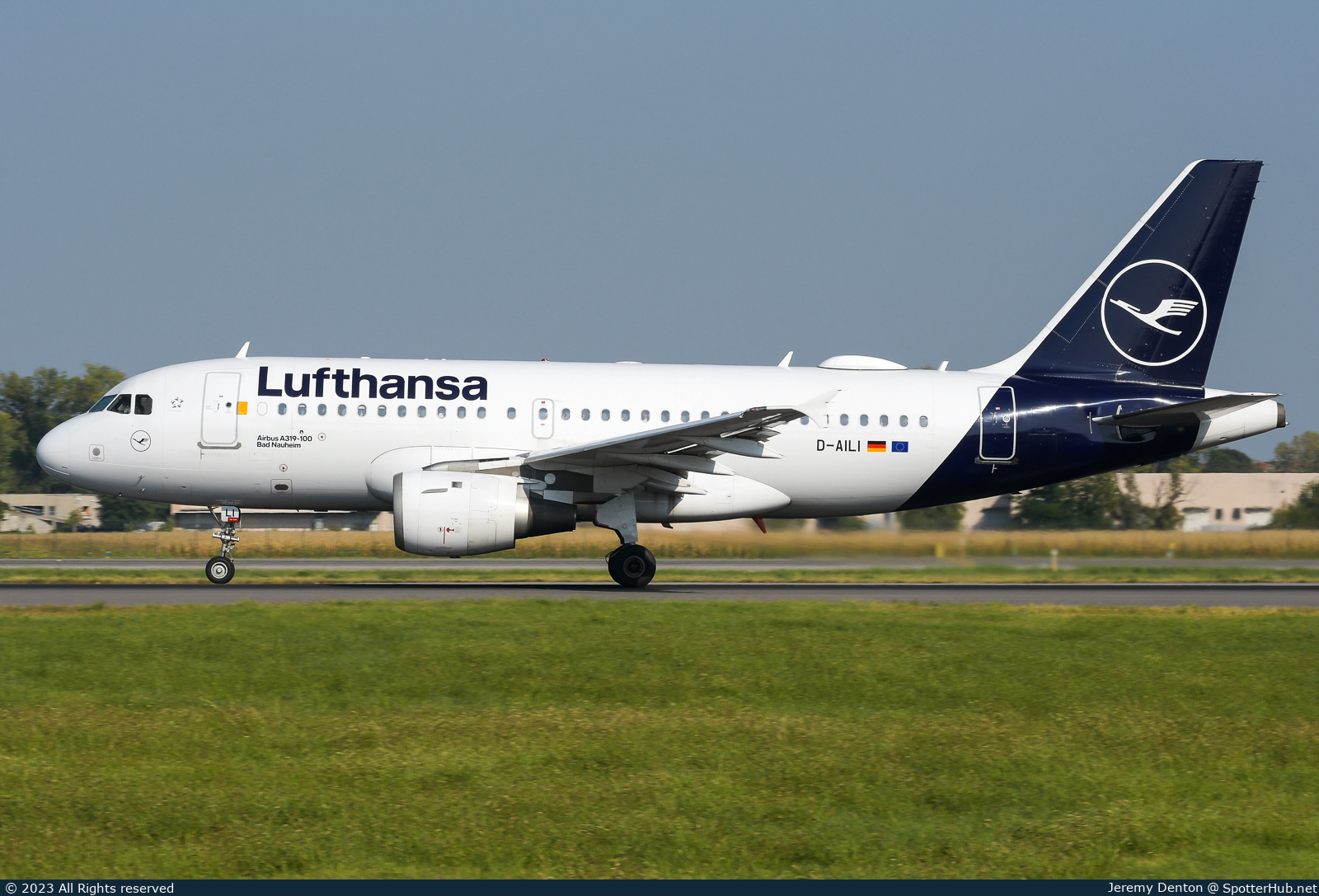 Photo of D-AILI - Airbus A319-114 operated by Lufthansa