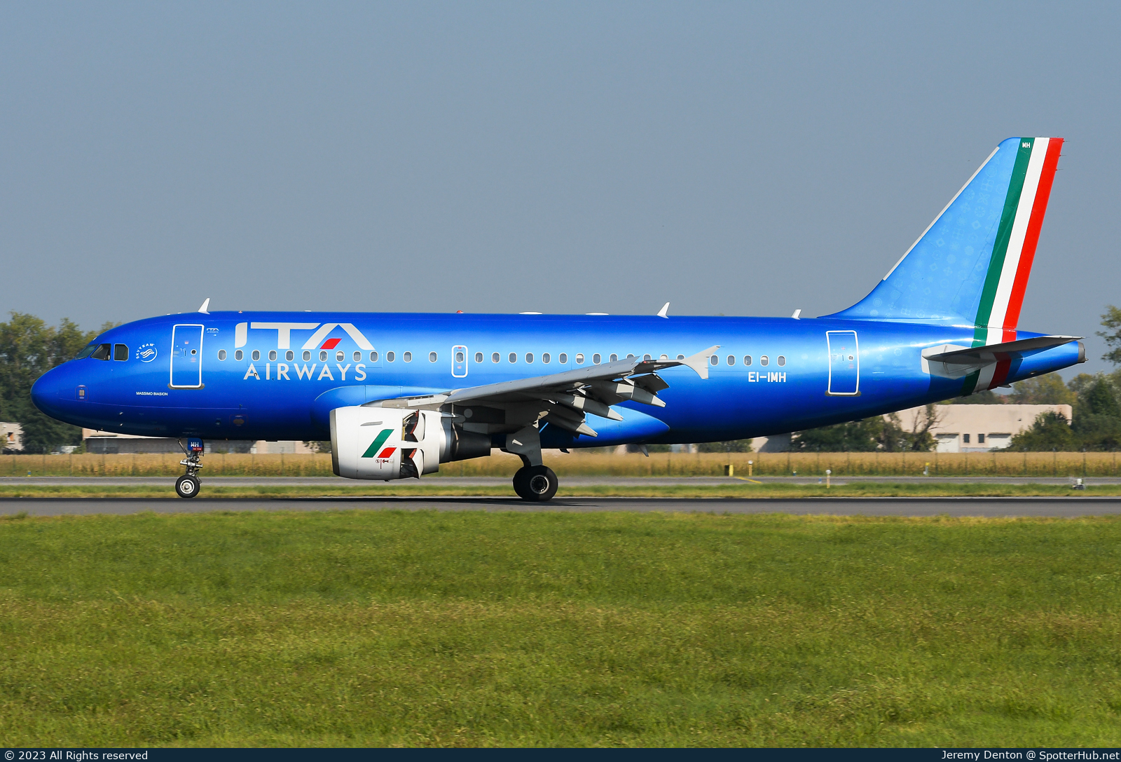 Photo of EI-IMH - Airbus A319-112 operated by ITA Airways