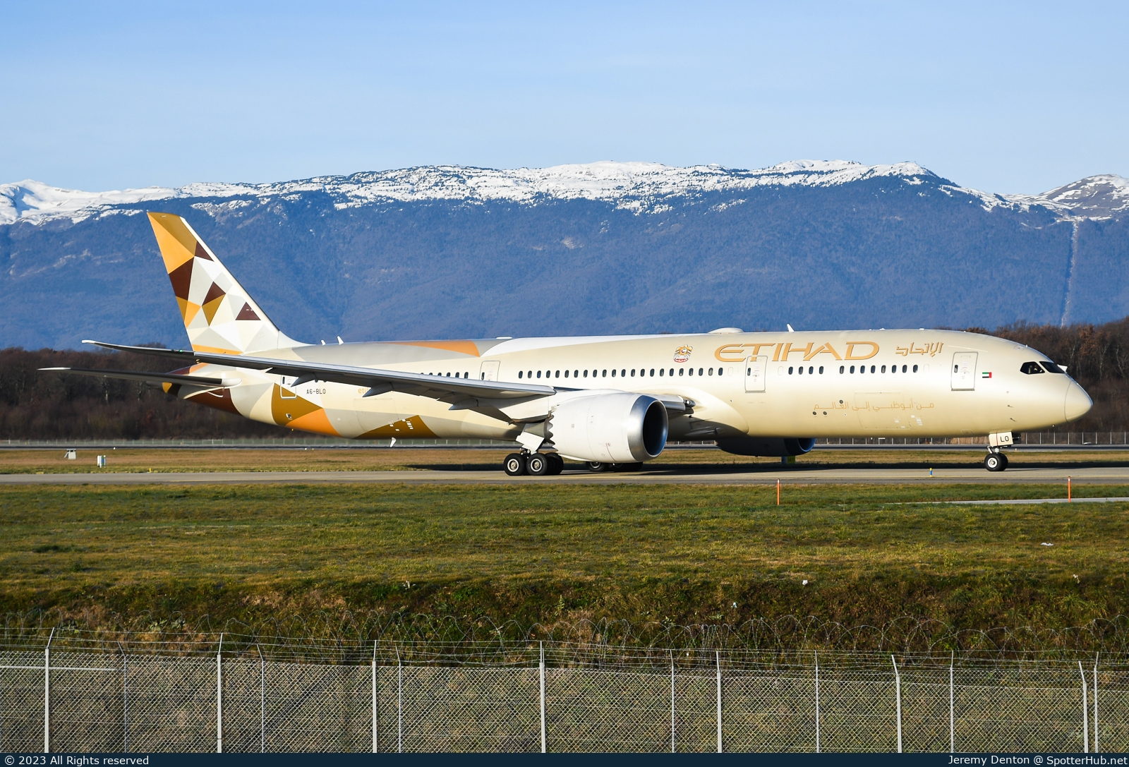 Photo of A6-BLO - Boeing 787-9 Dreamliner operated by Etihad Airways
