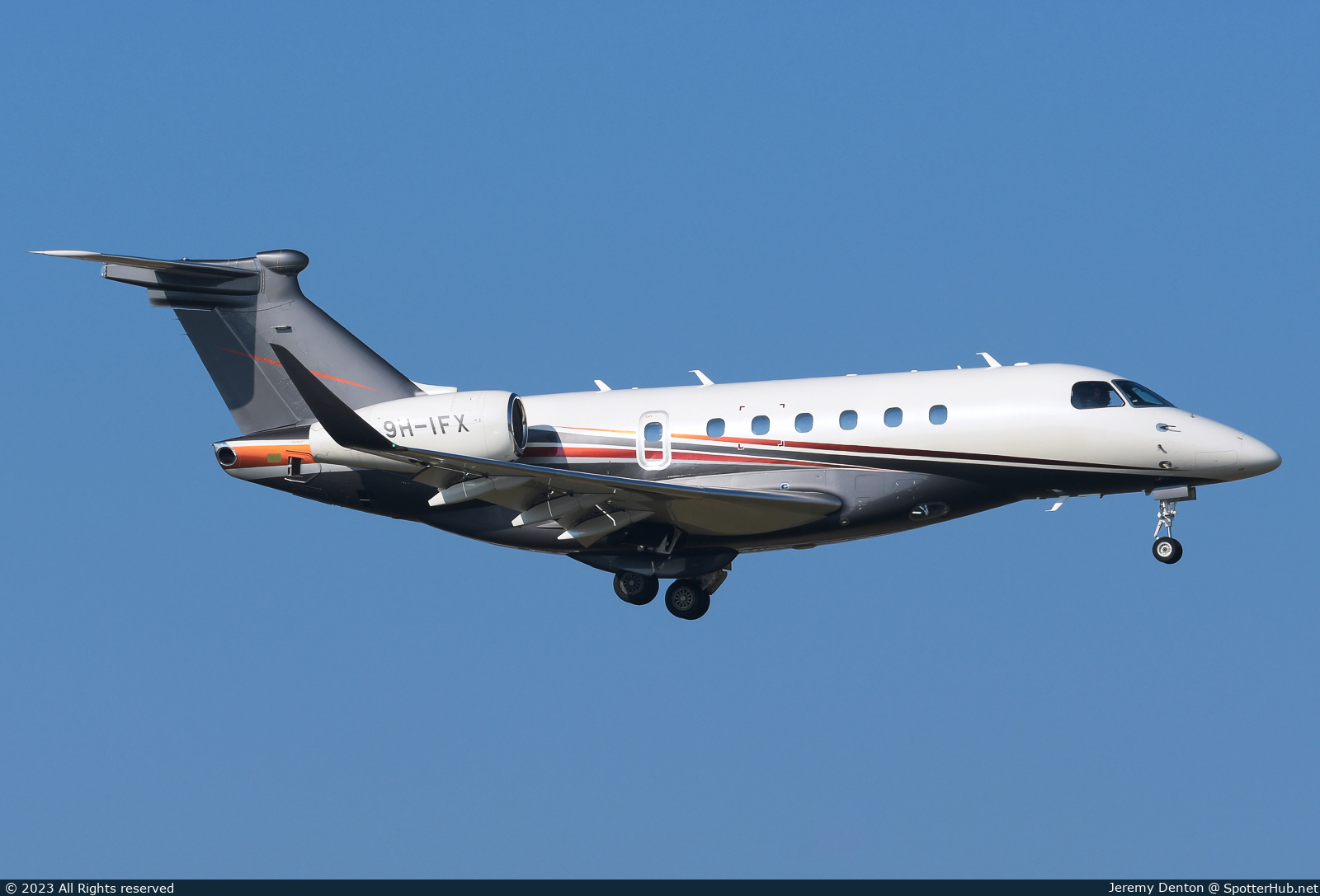 Photo of 9H-IFX - Embraer Praetor 600 operated by Flexjet