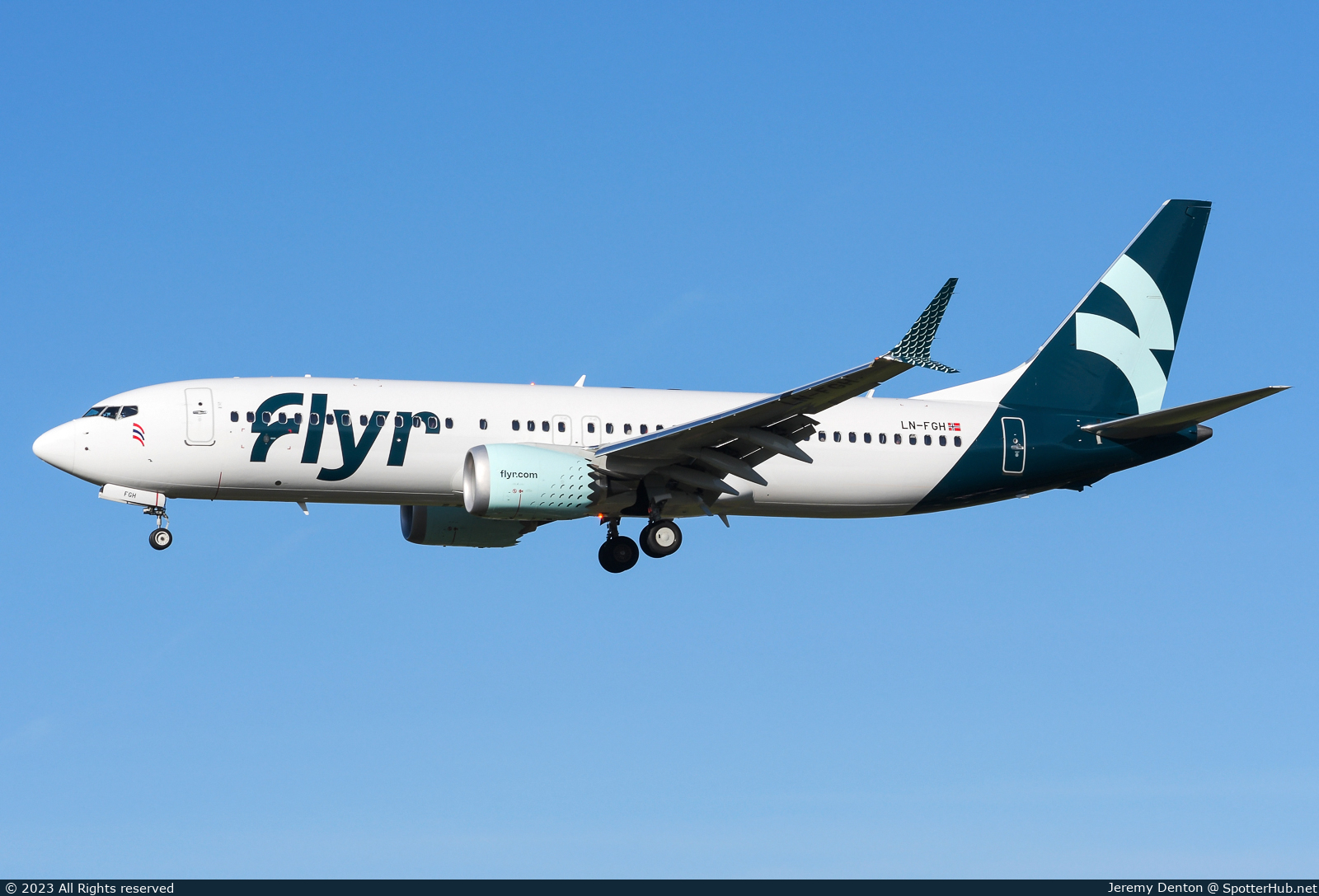 Photo of LN-FGH - Boeing 737 MAX 8 operated by Flyr