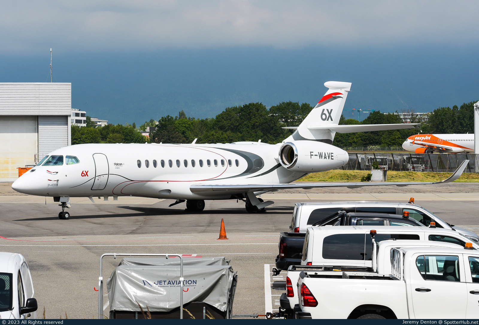 Photo of F-WAVE - Dassault Falcon 6X operated by Dassault Aviation