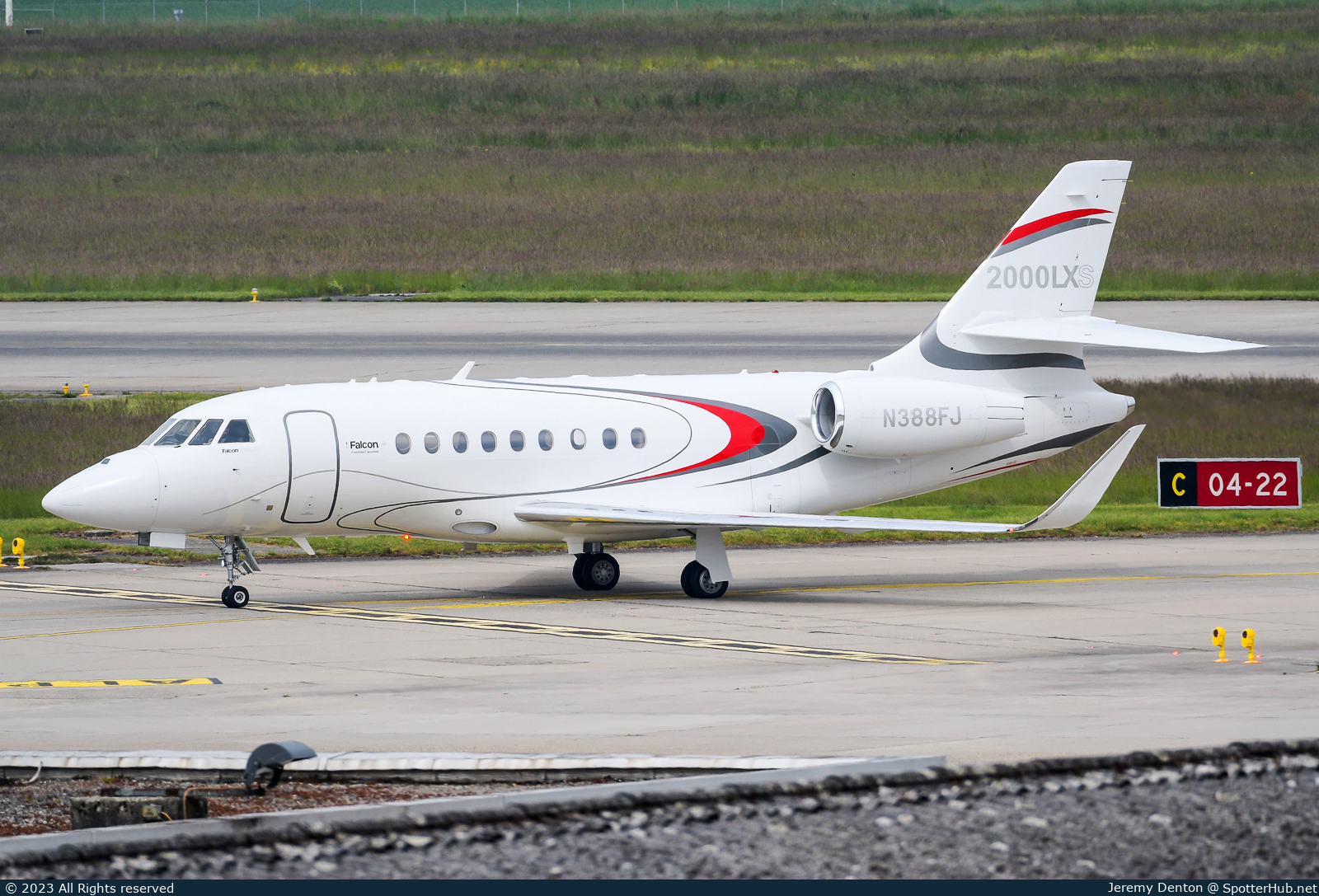 Photo of N388FJ - Dassault Falcon 2000LXS operated by Private