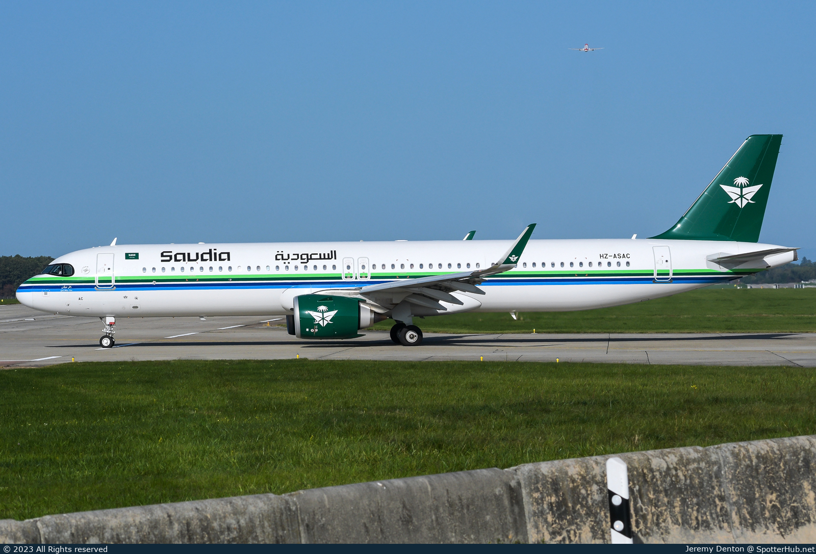 Photo of HZ-ASAC - Airbus A321-251NX operated by Saudia
