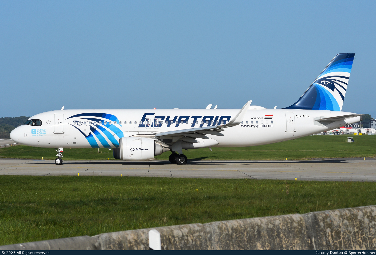 Photo of SU-GFL - Airbus A320-251N operated by Egyptair