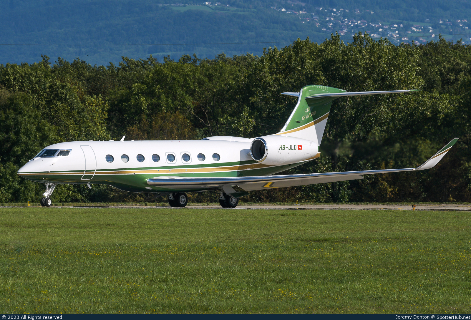 Photo of HB-JLO - Gulfstream G650ER operated by Nomad Aviation