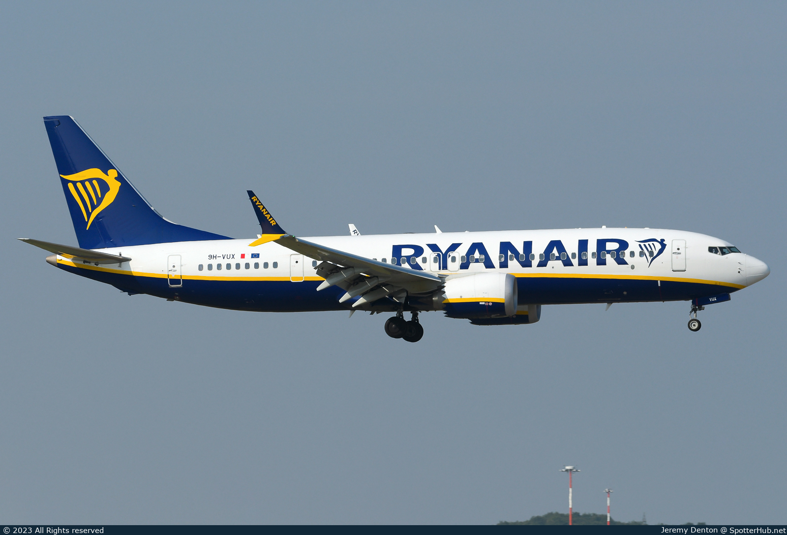 Photo of 9H-VUX - Boeing 737 MAX 8-200 operated by Ryanair (opb Malta Air)