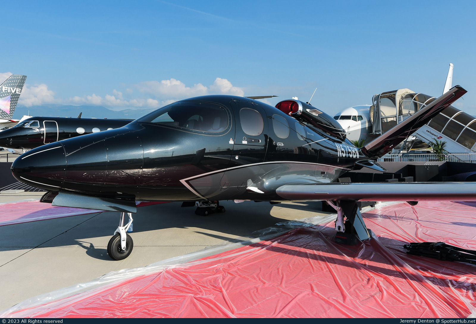 Photo of N575BW - Cirrus Vision Jet G2+ operated by Private